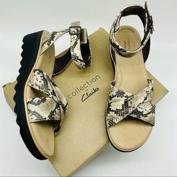 Clarks Shoes - 9.5 W Clarks Collection Ankle Strap Wedge Sandals
